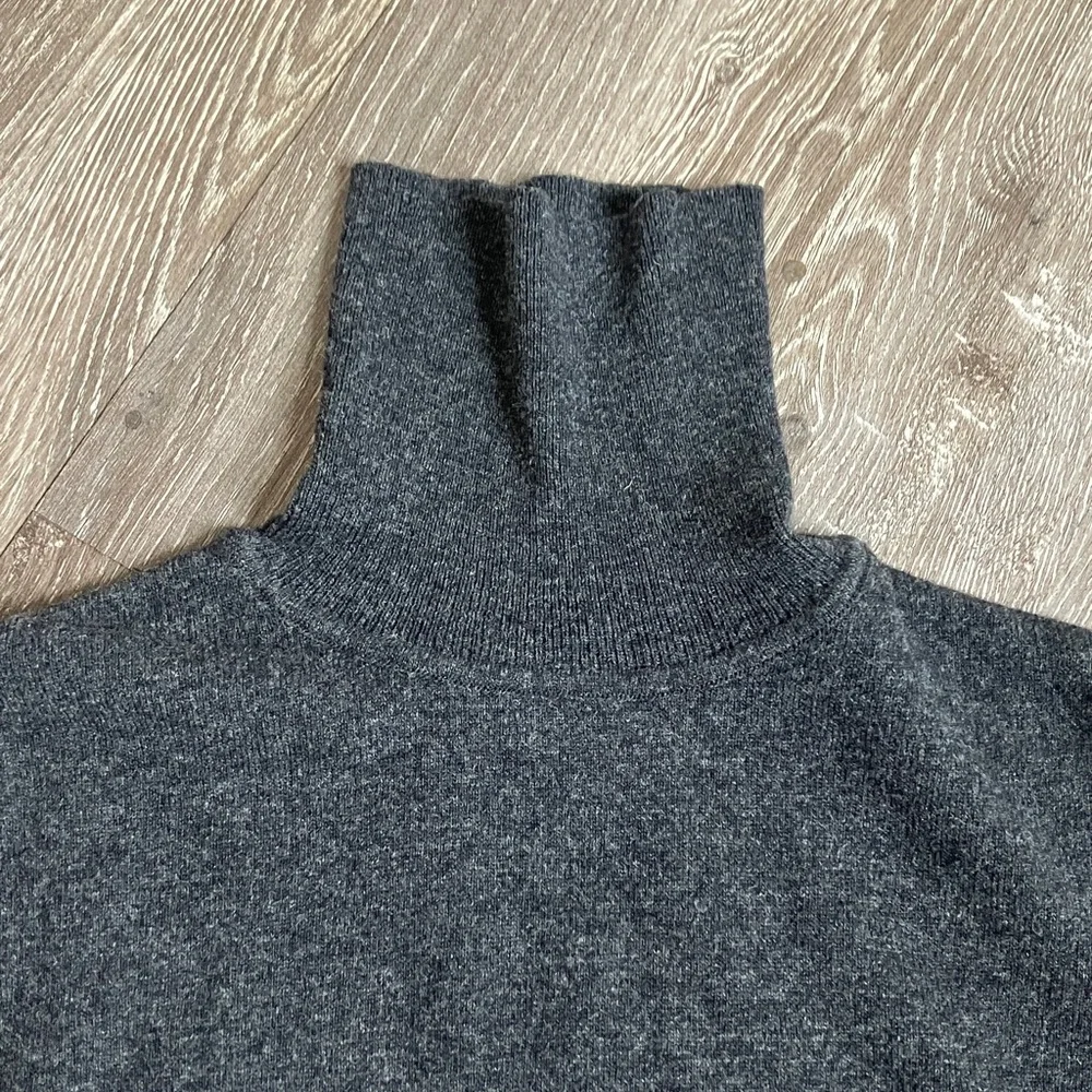 Superdry charcoal grey turtleneck sweater - Picture 6 of 14